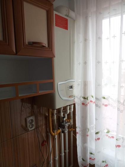 Garsonieră decomandată în Central