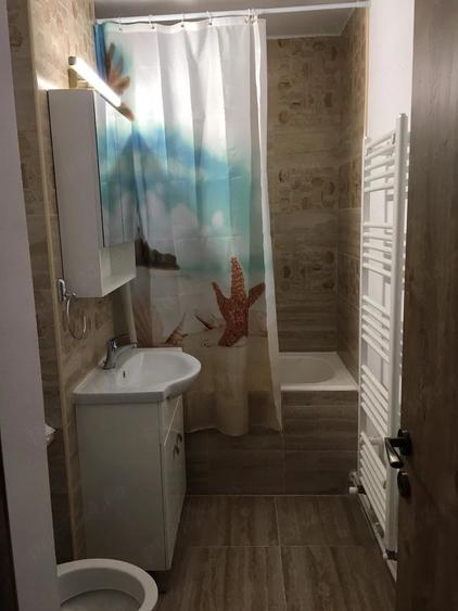 Apartament cu 2 camere decomandat în Cetate