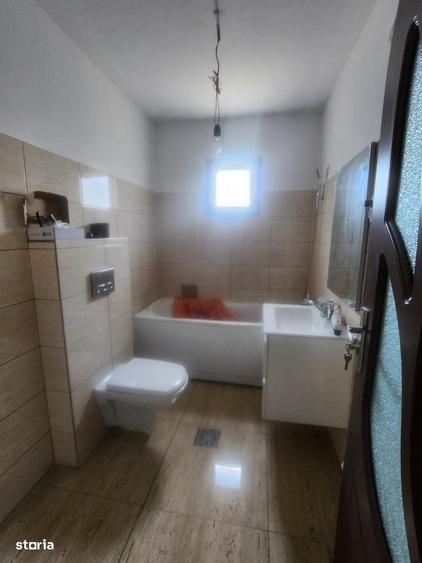 Casă cu 3 camere în Lilieci