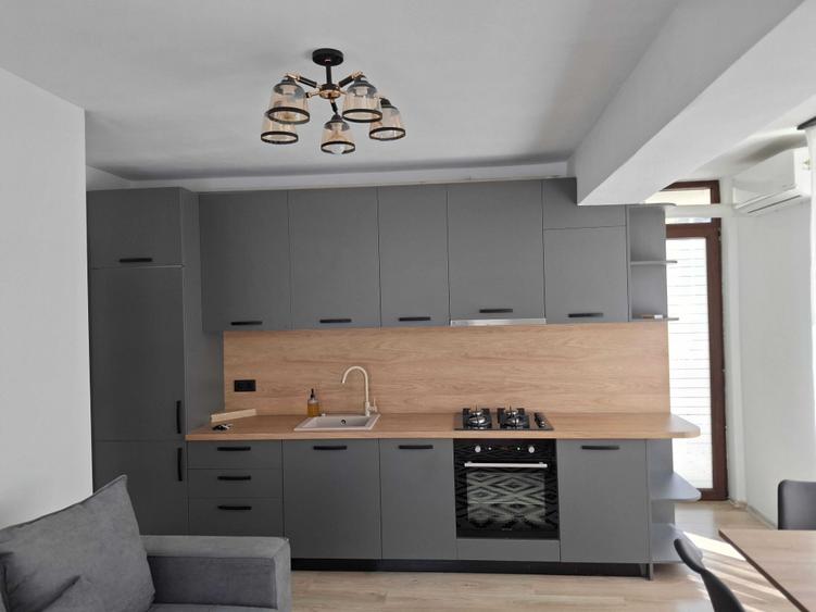 Apartament cu 3 camere decomandat în Șelimbăr