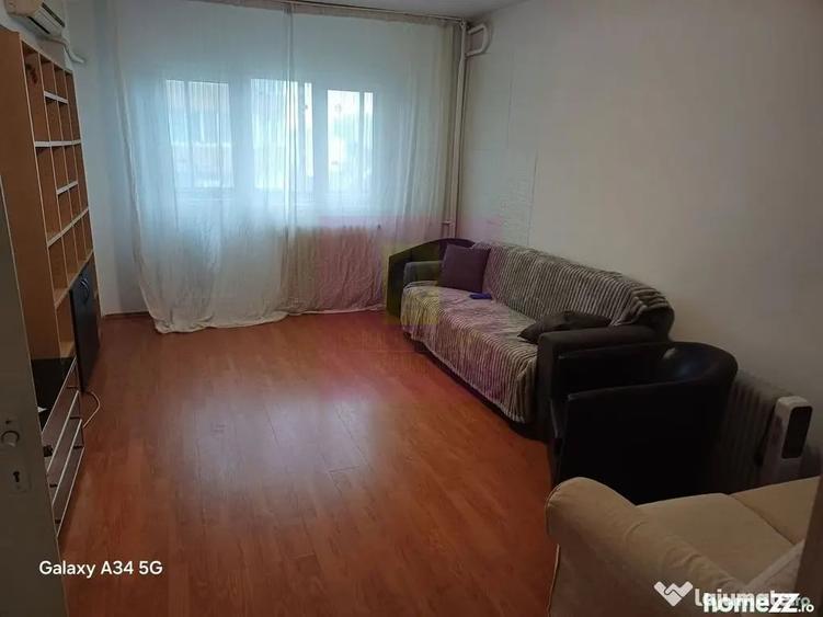 Apartament cu 2 camere semidecomandat în Uverturii
