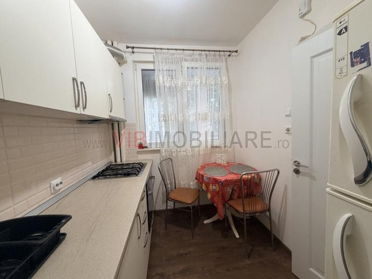 Apartament cu 2 camere semidecomandat în Grivița