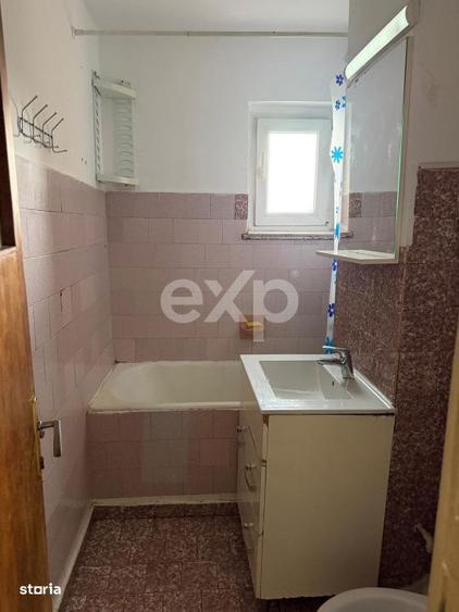 Apartament cu 2 camere semidecomandat, mobilat în Războieni
