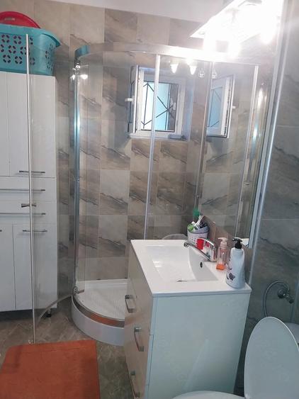 Apartament cu 2 camere decomandat în Răcădău