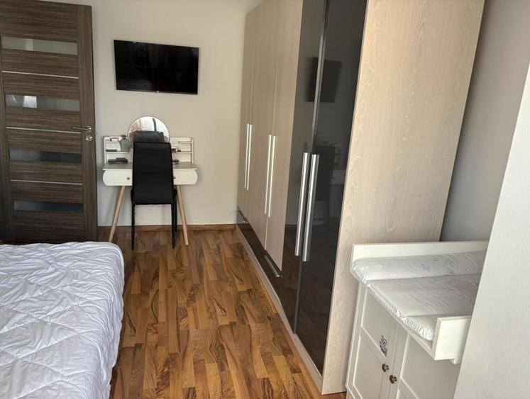Apartament cu 2 camere semidecomandat în Central