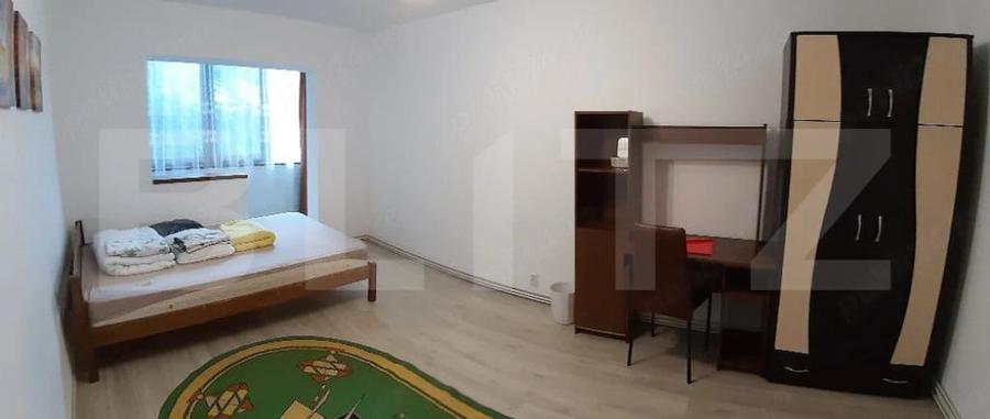 Apartament cu 4 camere decomandat în Griviței