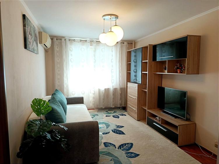 Apartament cu 3 camere semidecomandat în Nicolae Grigorescu