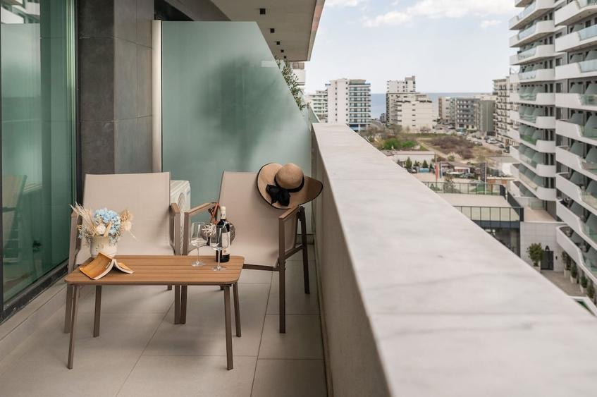 Apartament cu 2 camere decomandat în Mamaia-Sat