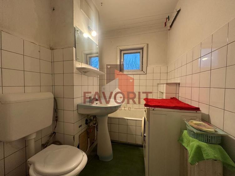 Apartament cu 2 camere semidecomandat, mobilat în Girocului