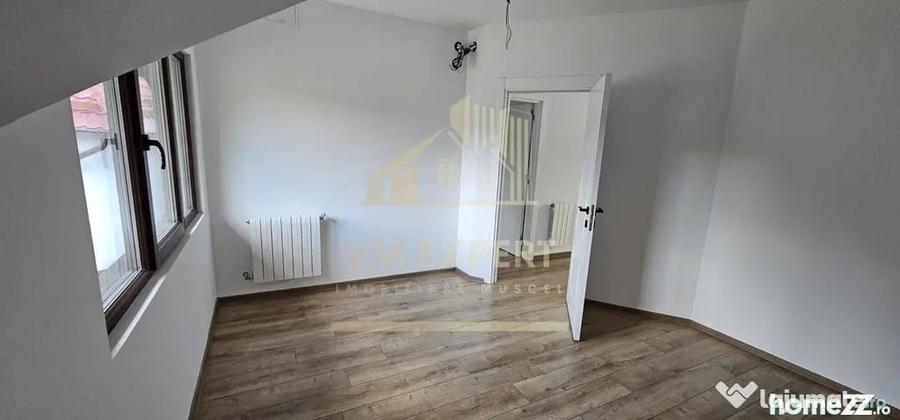 Casă cu 4 camere cu Teren 177 Mp în Rucăr