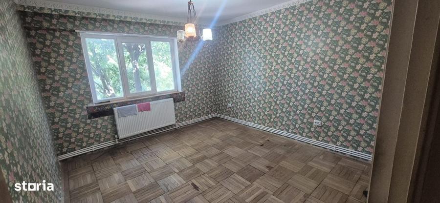Apartament 2 camere Ciresica 95000 euro - 2
