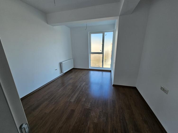 Apartament cu 2 camere decomandat în Vitan