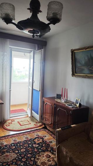 Apartament cu 2 camere decomandat, mobilat în Micro 14