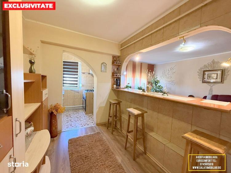 Apartament cu 3 camere decomandat, mobilat în Micro 17