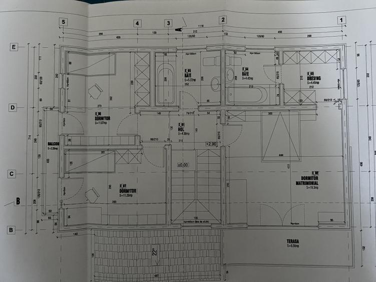 Casă cu 6 camere cu Teren 700 Mp în Corbeanca