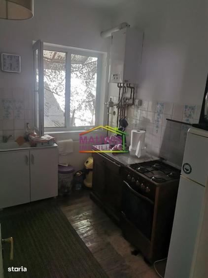 Casă cu 2 camere cu Teren 797 Mp în Liceul Militar