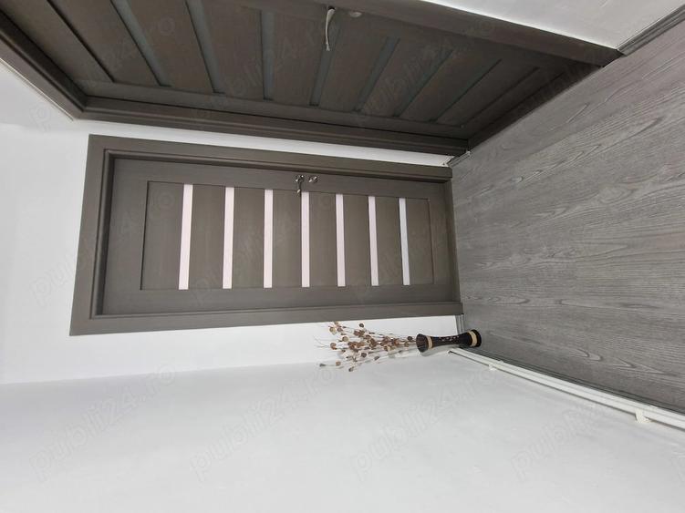 Apartament cu 3 camere decomandat în Sud
