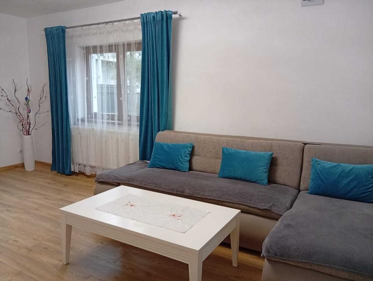 Casă cu 3 camere în Rus