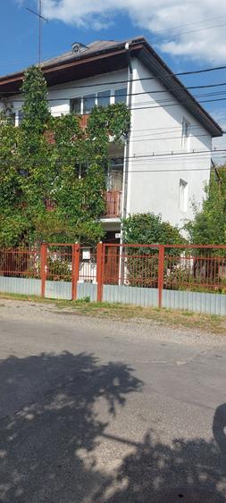 Casă cu 5 camere cu Teren 399 Mp în Sighetu Marmației
