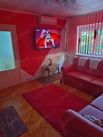 Apartament cu 2 camere semidecomandat în Central
