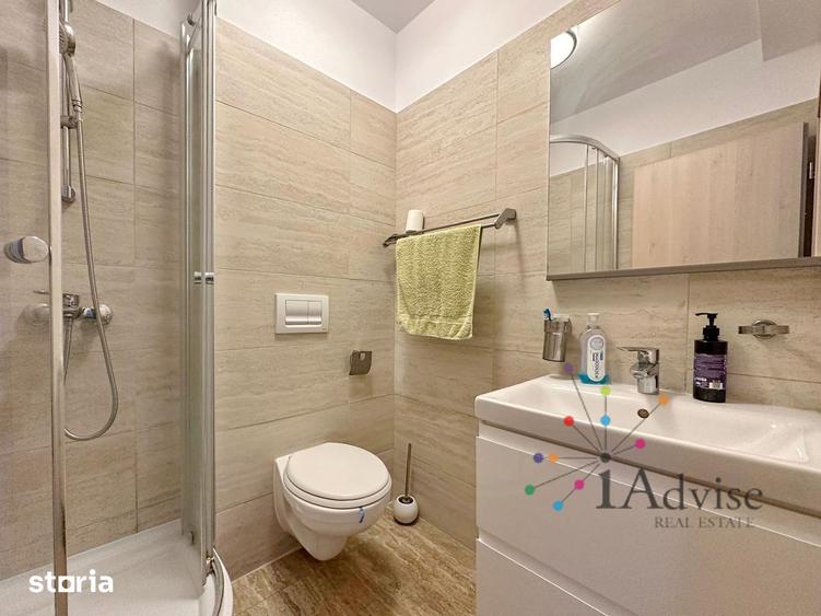 Apartament cu 3 camere decomandat, mobilat în Central