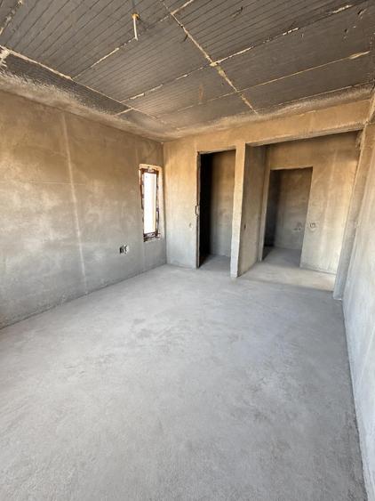 Casă individuală cu 4 camere cu Teren 385 Mp în Berceni