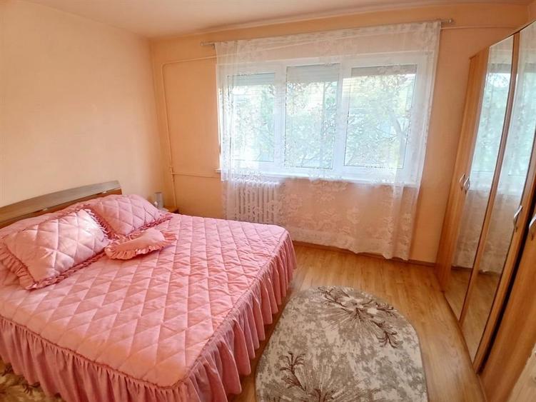 Apartament cu 2 camere semidecomandat în Rogerius
