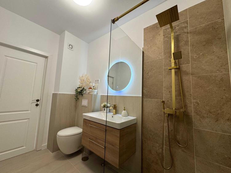 Apartament cu 2 camere decomandat în Florești