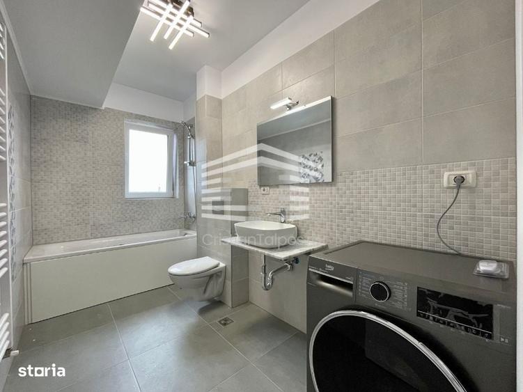 Apartament cu 3 camere decomandat în Noua