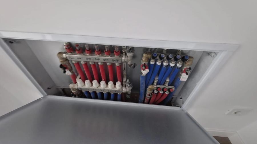 Apartament cu 2 camere decomandat în Alexandru cel Bun