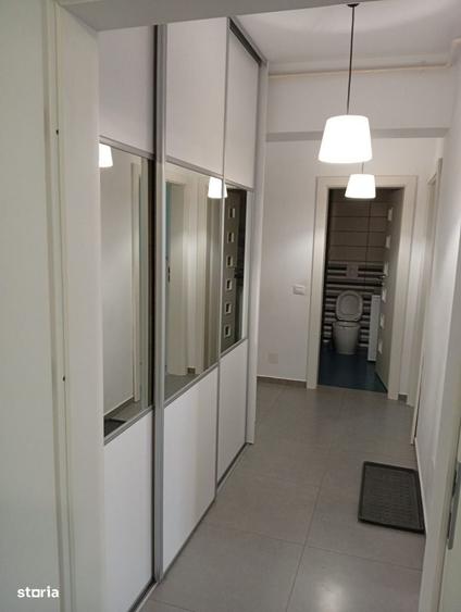 Apartament cu 2 camere decomandat în Politehnica