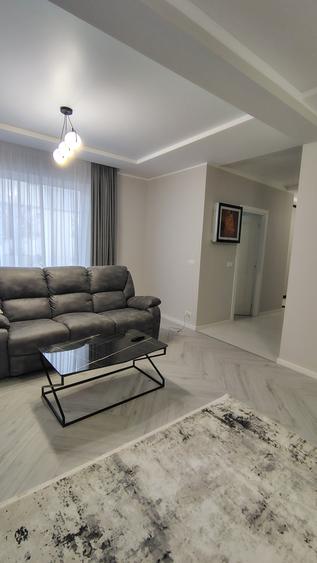Duplex cu 4 camere cu Canalizare în Cumpăna