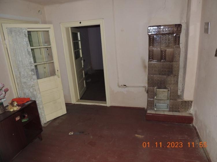 Casă individuală cu 6 camere cu Teren 186.75999450684 Mp în Mihai Bravu