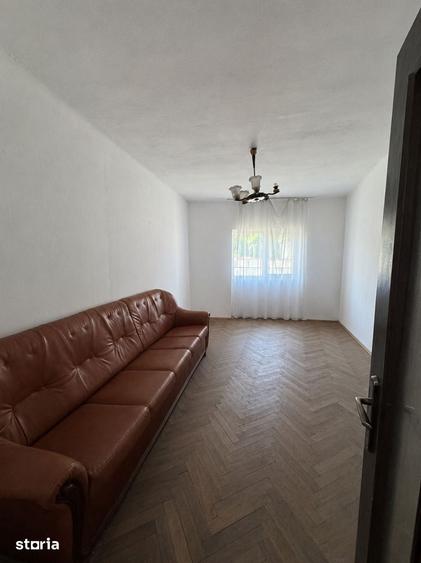 Casă cu 4 camere cu Teren 212 Mp în Sânmartin