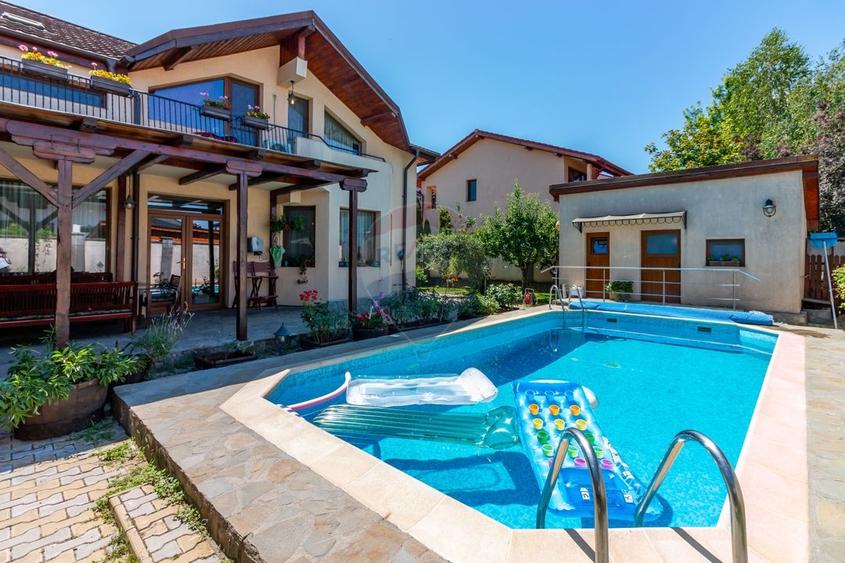 Casă / Vilă de vanzare in Corbeanca, Laguna albastra, langa lac - 1