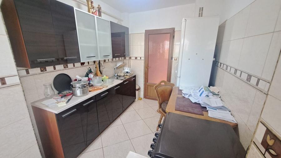 Apartament cu 2 camere decomandat în Dorobanți