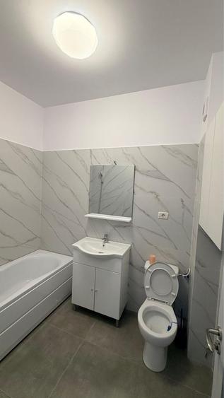 Garsonieră decomandată în Dobroești