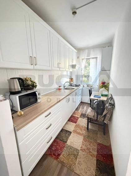 Apartament cu 3 camere semidecomandat în Mănăștur
