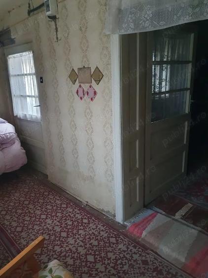 Casă cu 3 camere în Satu Nou
