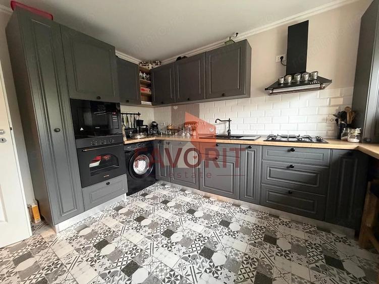 Casă cu 4 camere cu Teren 250 Mp în Utvin