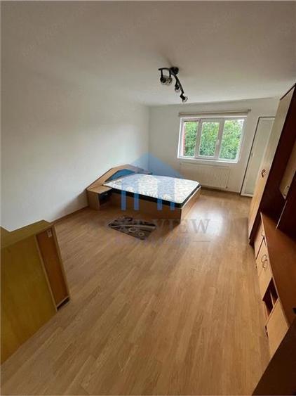 Apartament cu 2 camere decomandat în Zorilor