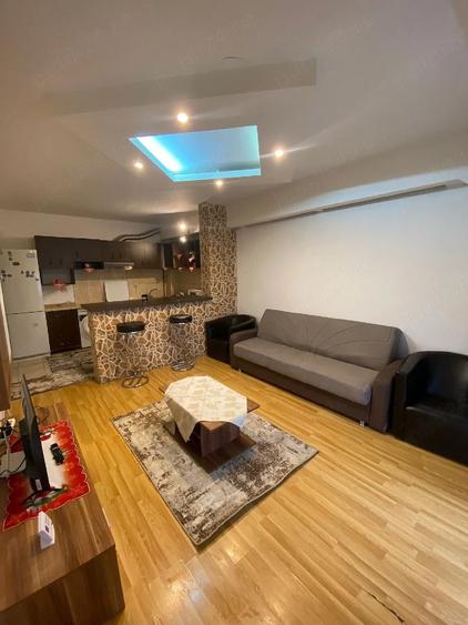 Apartament cu 2 camere decomandat în Florești