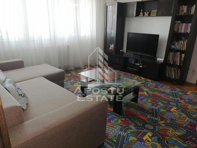 Apartament cu 2 camere semidecomandat, mobilat în Iosefin