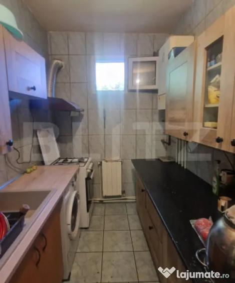 Casă cu 3 camere cu Teren 1270 Mp în Central