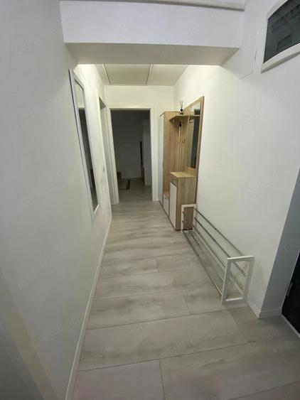 Apartament cu 2 camere decomandat în Girocului