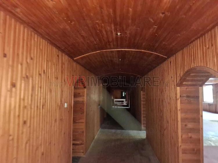 Teren de 8900 mp, în Central