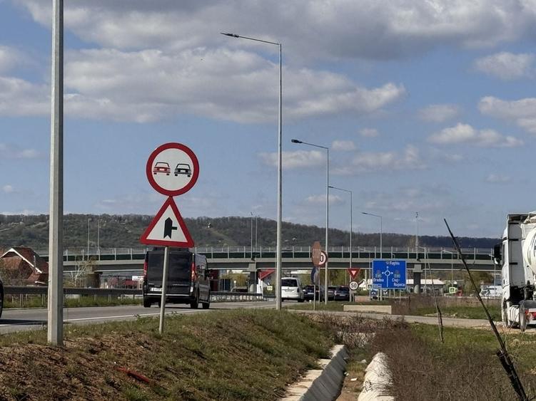 Spațiu comercial, în Oșorhei