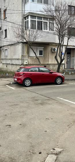 Apartament cu 2 camere decomandat în Broșteni