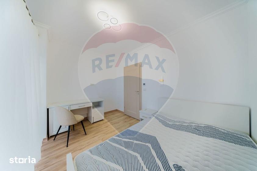 Apartament cu 3 camere, mobilat în Funcționarilor
