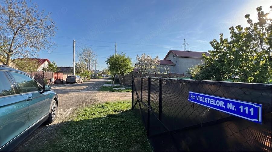 Teren de 2000 mp, în Central